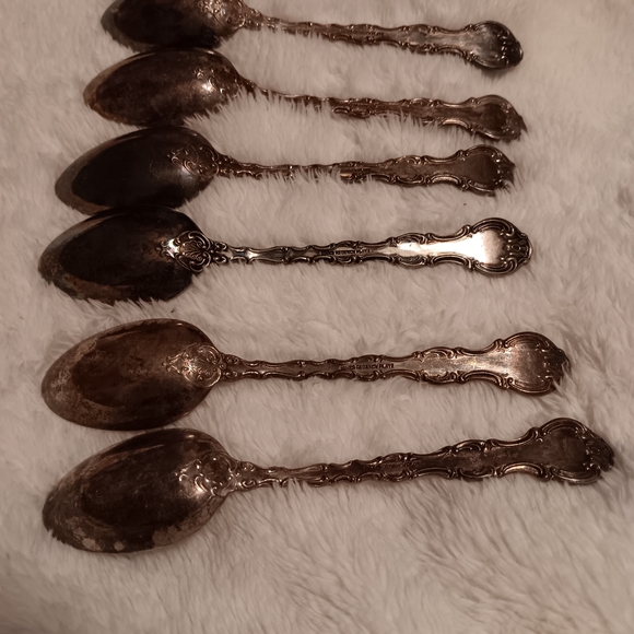 Elegant  Silver, 6 Triple Plated Spoon Set  Louis De France  Birks Regency Plate - Picture 4 of 7